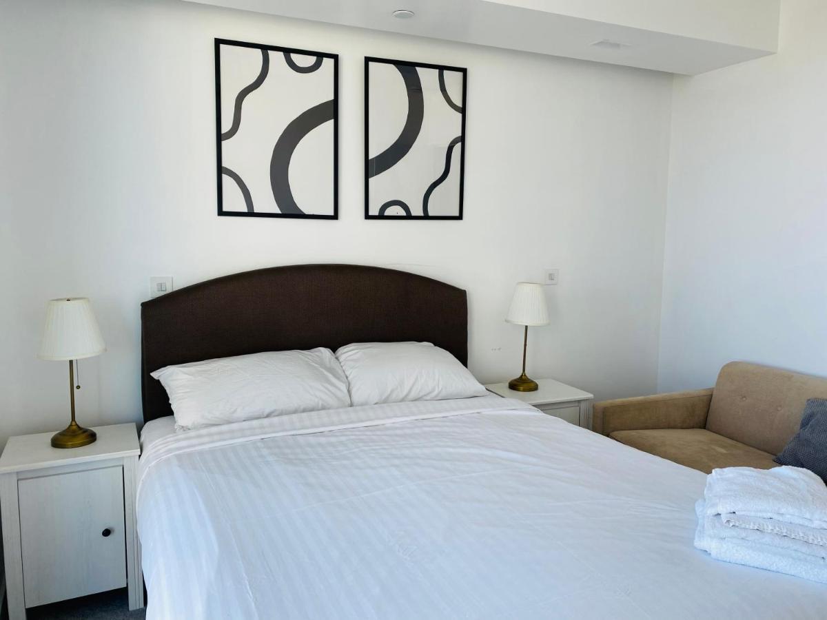 Appartement Off 12 à Londres Extérieur photo
